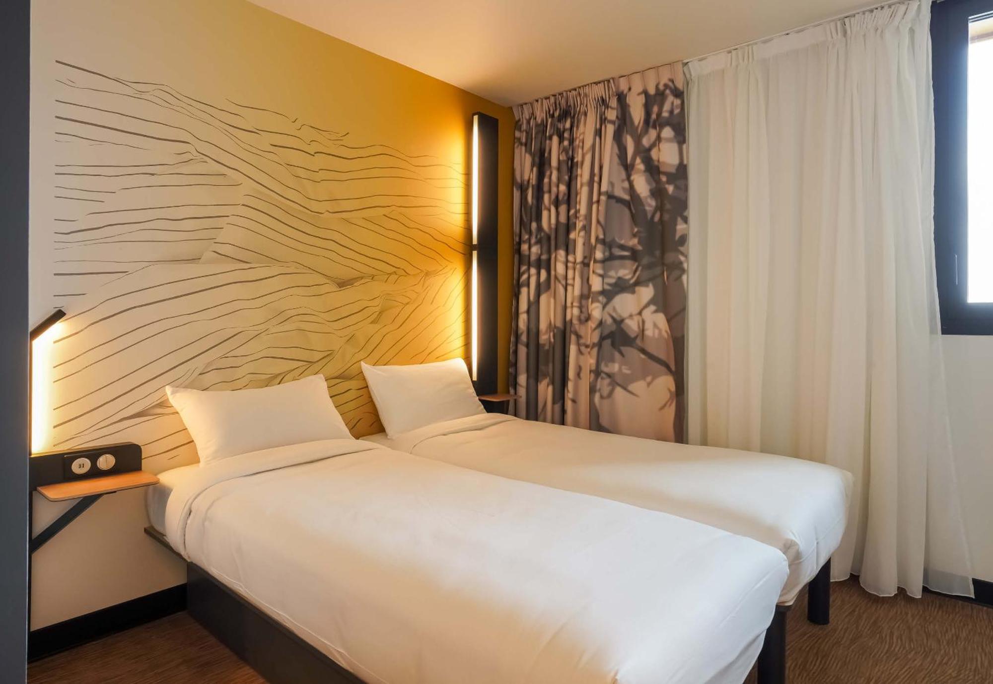 B&B Hotel Paris Porte D'Orleans Montrouge Buitenkant foto