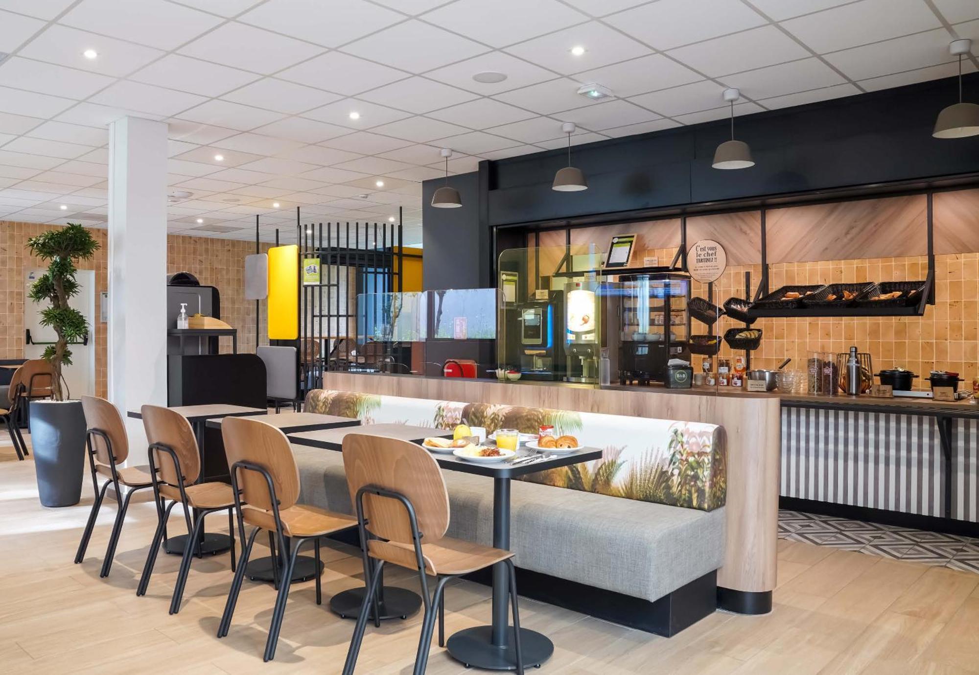 B&B Hotel Paris Porte D'Orleans Montrouge Buitenkant foto