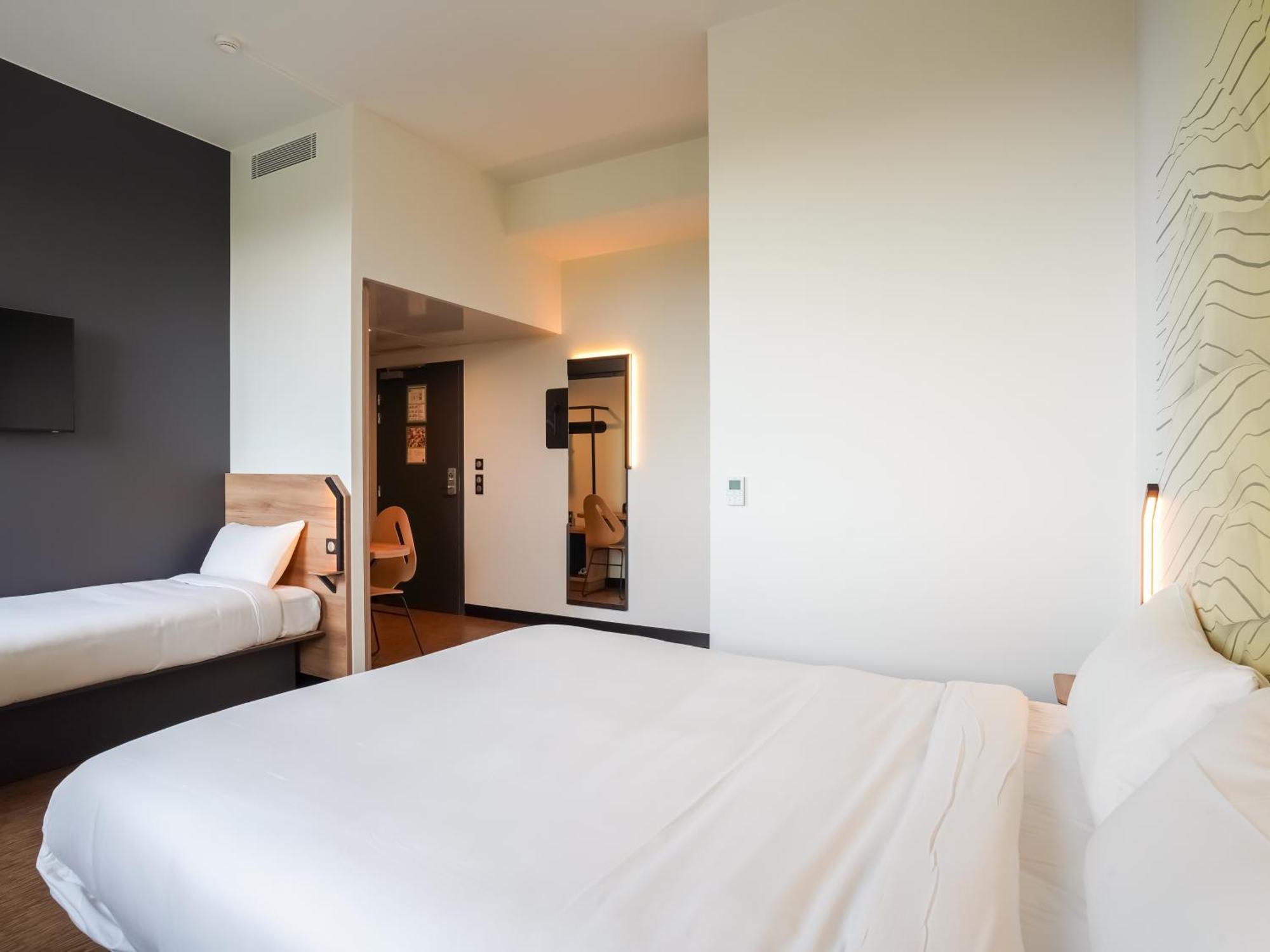 B&B Hotel Paris Porte D'Orleans Montrouge Buitenkant foto